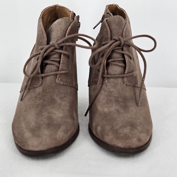 Lucky Brand Shylow Taupe Suede Blocked Wedge Booties Festival‎ Womens Size 7 1/2 - Picture 2 of 8